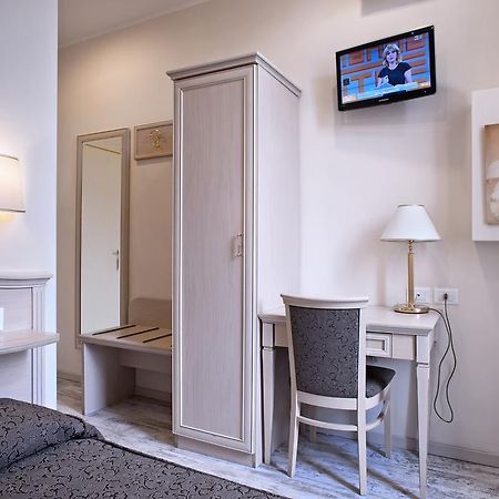 Hotel Cortese Санремо Экстерьер фото