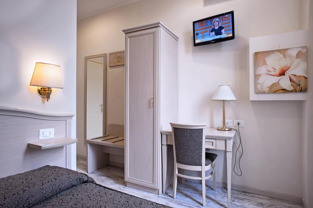 Hotel Cortese Санремо Экстерьер фото