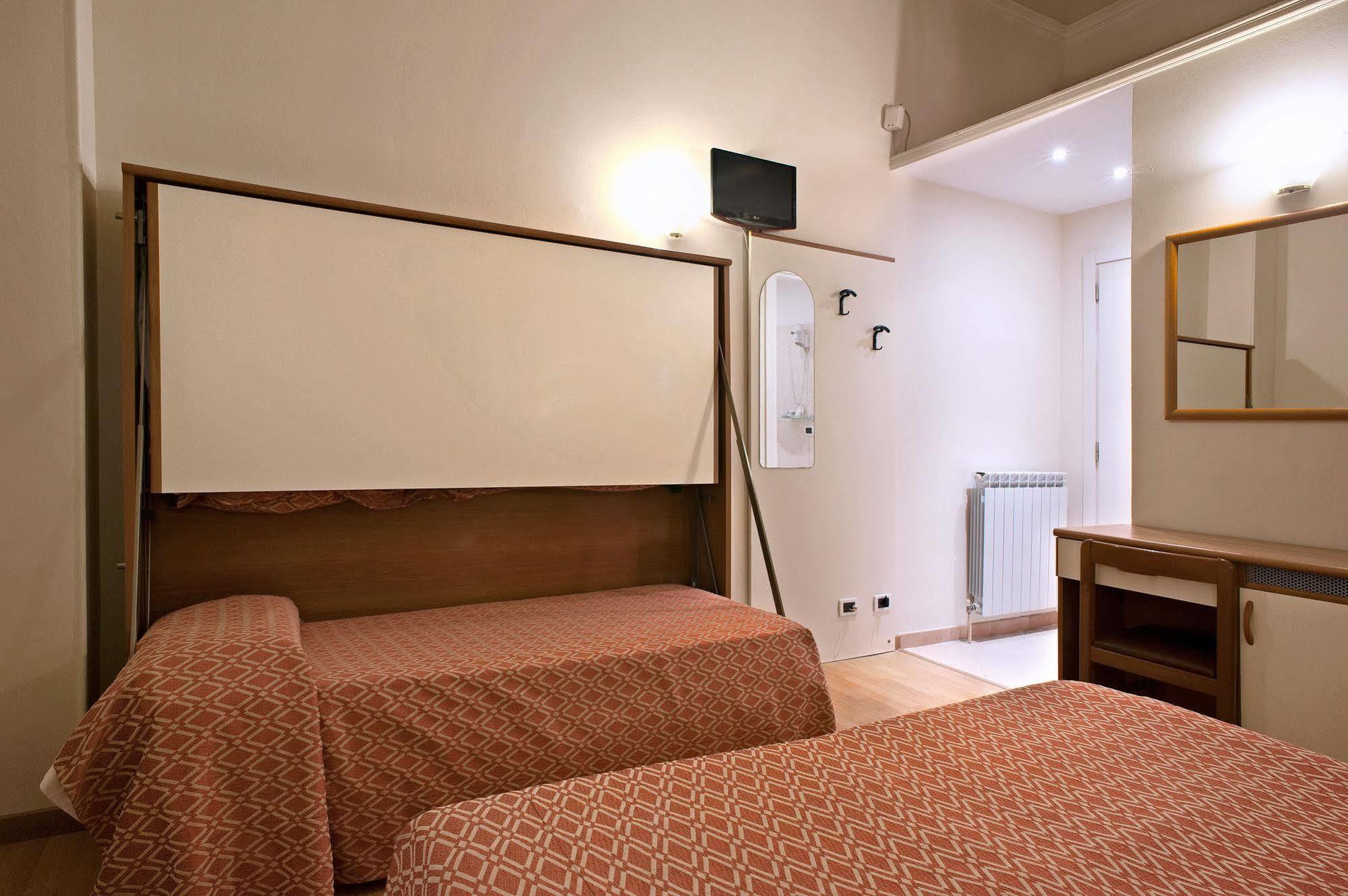 Hotel Cortese Санремо Экстерьер фото